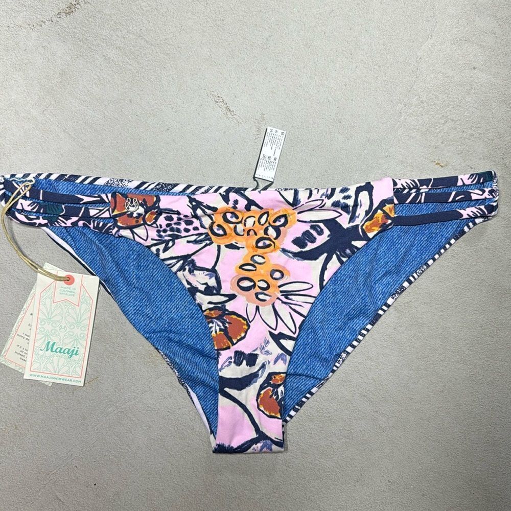 Maaji reversible swim bottom NWT